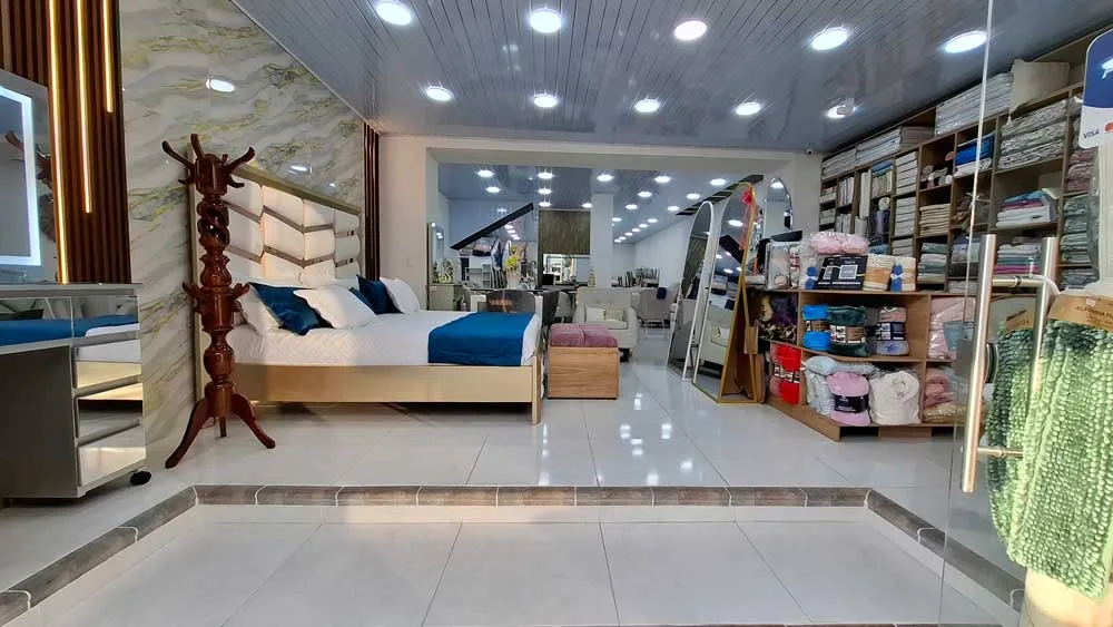 Galeria Los Comuneros_Interior_Oct2025 (2)